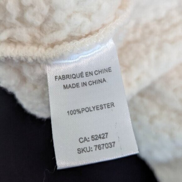 White Teddy Sherpa 1/4 zip pullover sweater - Picture 5 of 6